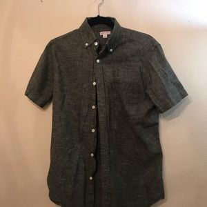 Men’s small short sleeve button down